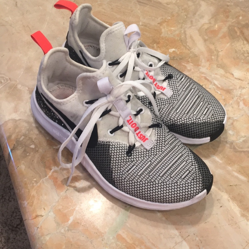 Women’s Nike training shoes, Size 7
